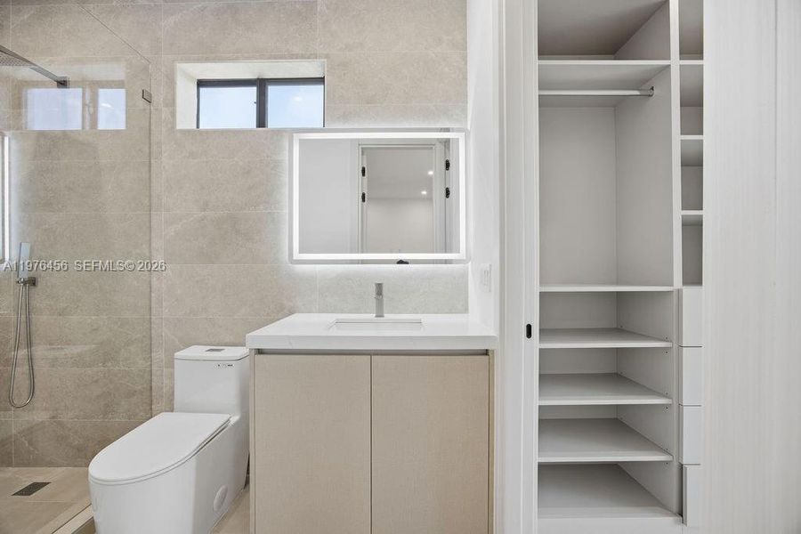 Furnished interior view inside a new home in , Fort Lauderdale (Image 15).