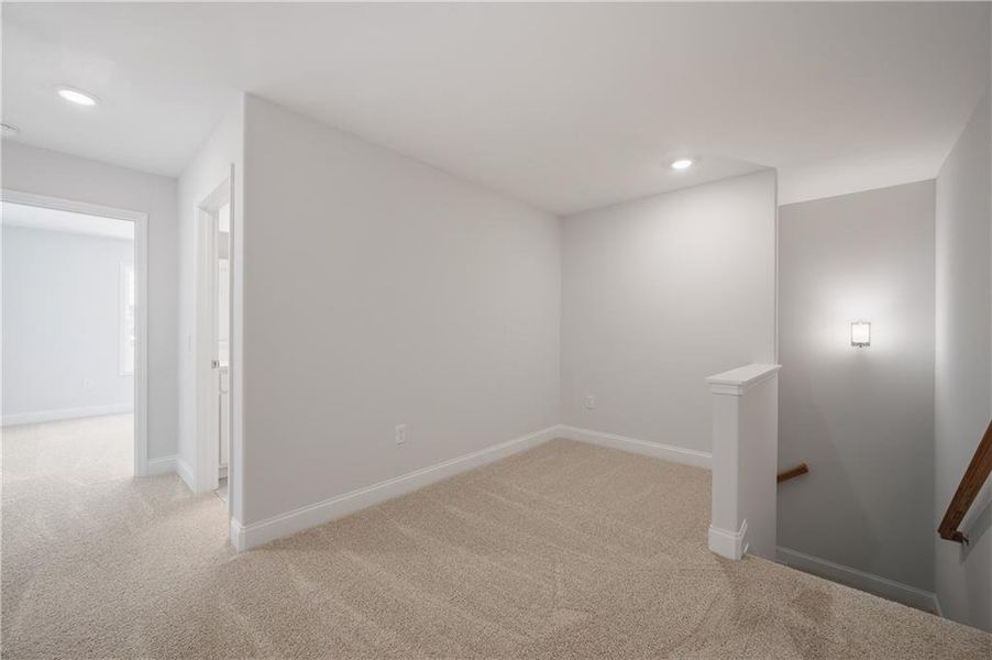Spacious, unfurnished interior of a new home in Harmony Walk, Cartersville (Image 30).