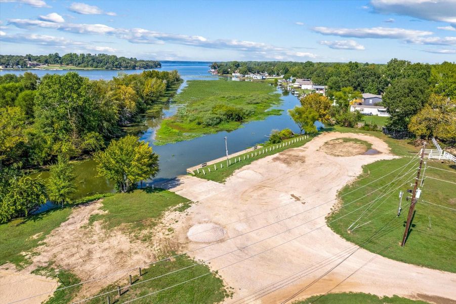 Natural landscape and outdoor views near in Willis (Image 30). Natural landscape and outdoor views near in Willis (Image 30).
