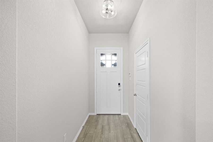 DFW-Chisholm Hills-Concept 1503-806 Misty Lane- Entry -Risewell Homes-1 DFW-Chisholm Hills-Concept 1503-806 Misty Lane- Entry -Risewell Homes-1