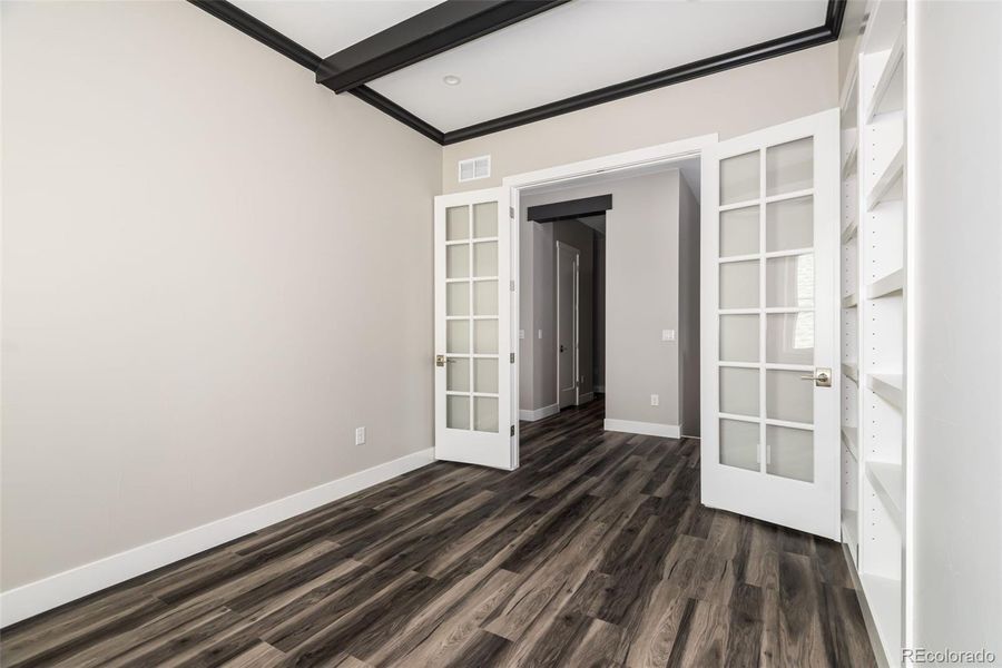 Spacious, unfurnished interior of a new home in , Castle Rock (Image 39).
