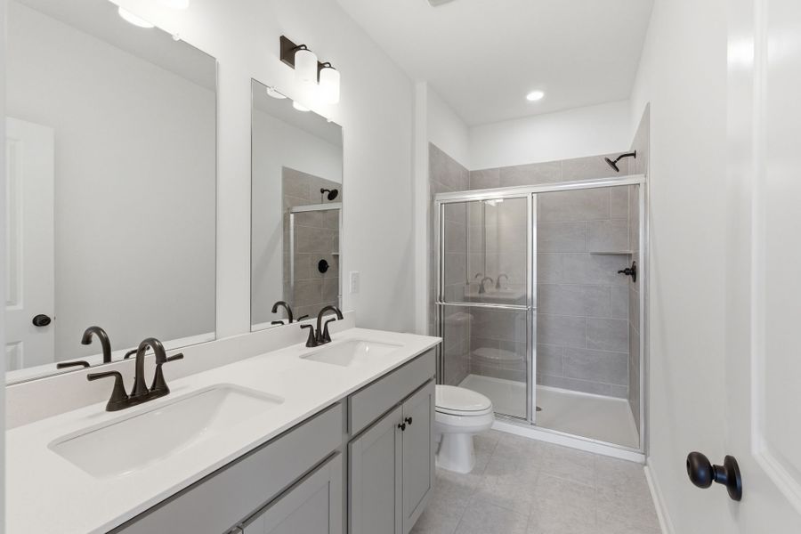 Furnished interior view inside a new home in Sweetbriar Place, Lebanon (Image 9).