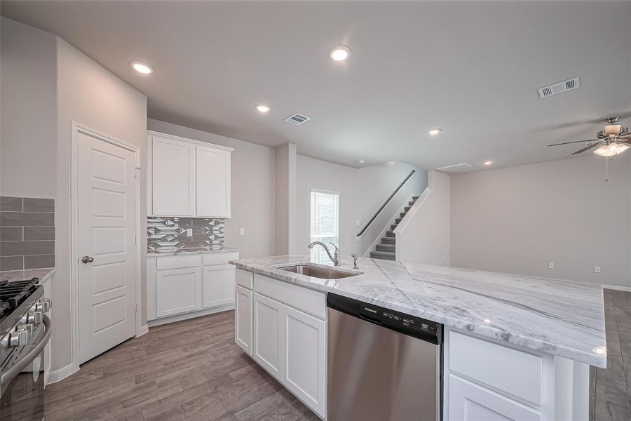 Furnished interior view inside a new home in River Ranch, Dayton (Image 6).