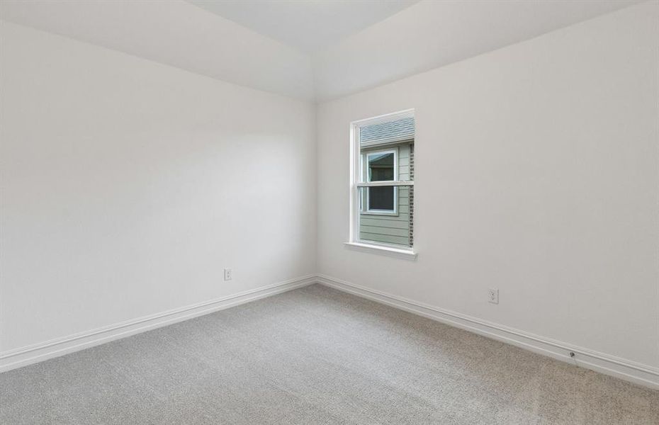Secondary bedroom