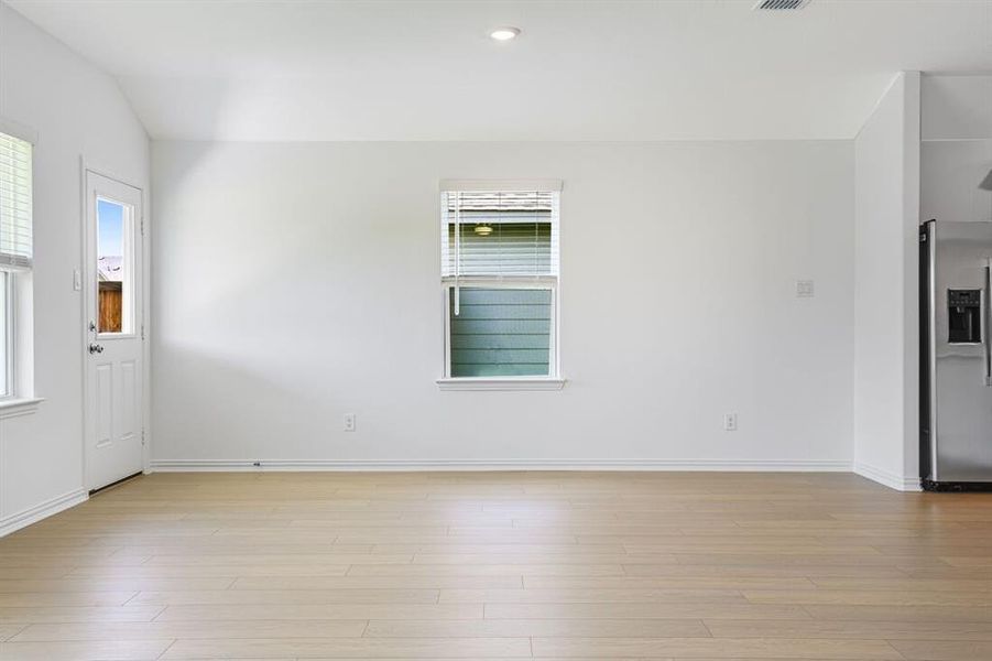 Spacious, unfurnished interior of a new home in River Ridge, Crandall (Image 20).