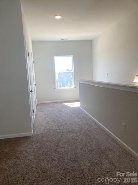 Spacious, unfurnished interior of a new home in Sunset Meadows, Charlotte (Image 19).