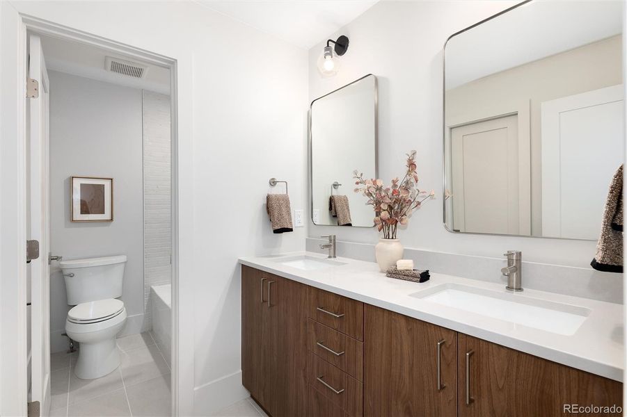 Ensuite Bathroom to Bedroom #3