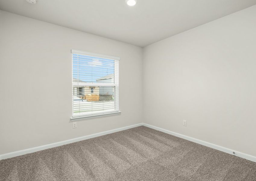 The secondary bedrooms are a great space for children's bedrooms or guest rooms. The secondary bedrooms are a great space for children's bedrooms or guest rooms.