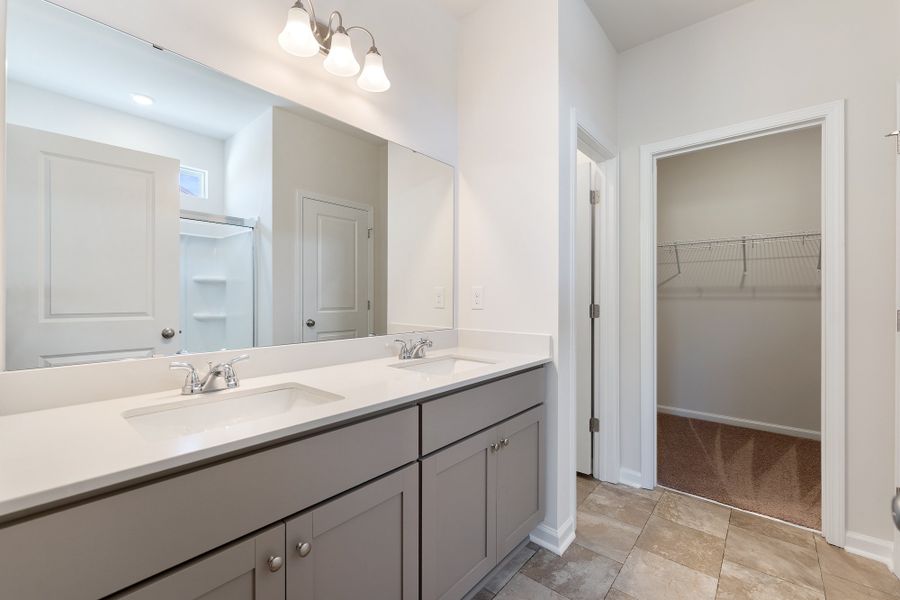 Furnished interior view inside a new home in Dove Hollow, Chesnee (Image 12).