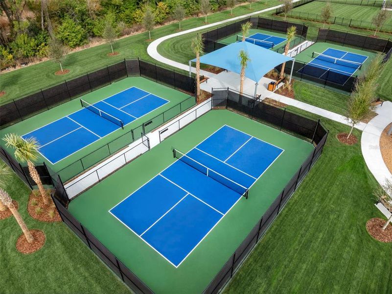 Community amenities in Crosswind Ranch, Parrish (Image 29).