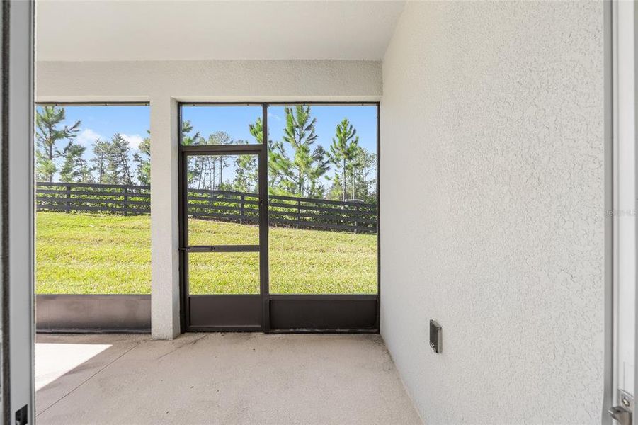 Exterior details and patio area of a home in JB Ranch, Ocala (Image 29). Exterior details and patio area of a home in JB Ranch, Ocala (Image 29).