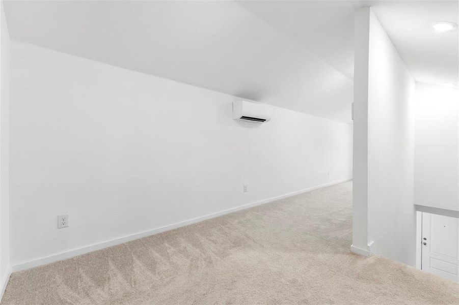 Spacious, unfurnished interior of a new home in Tillage Farms, Princeton (Image 21). Spacious, unfurnished interior of a new home in Tillage Farms, Princeton (Image 21).