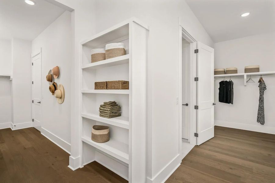 The Arydale Primary Closet