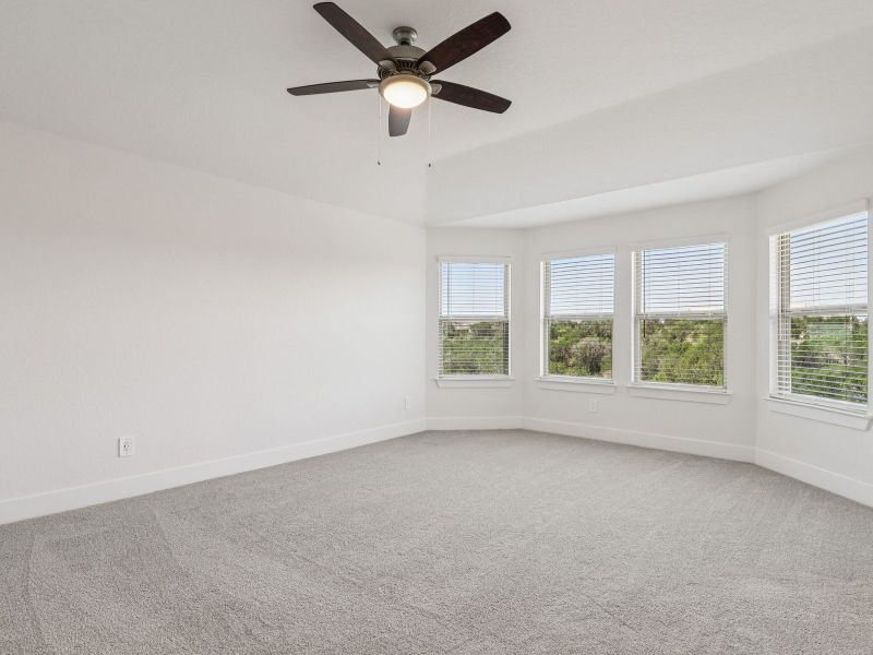 Spacious, unfurnished interior of a new home in Stetson Ridge, Marion (Image 15).