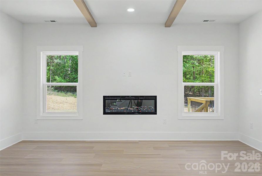 Spacious, unfurnished interior of a new home in , Mint Hill (Image 18).