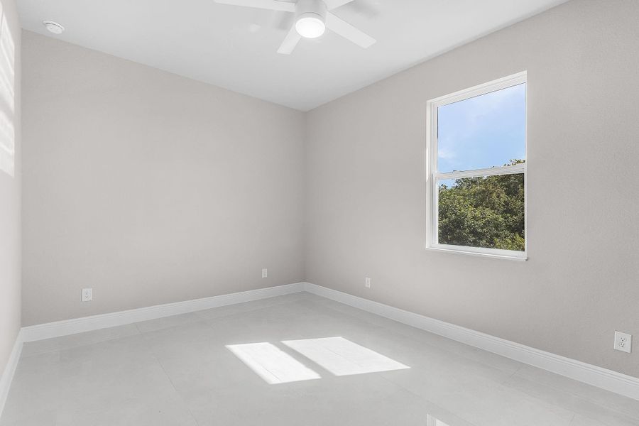 Spacious, unfurnished interior of a new home in , Port LaBelle (Image 20).