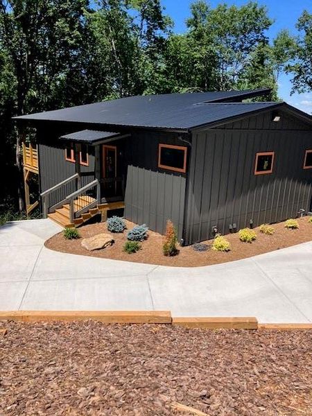 Image 45 of a home in .