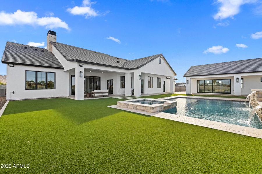 76-print-260314-19912-E-Karsten-Dr-2-IMG