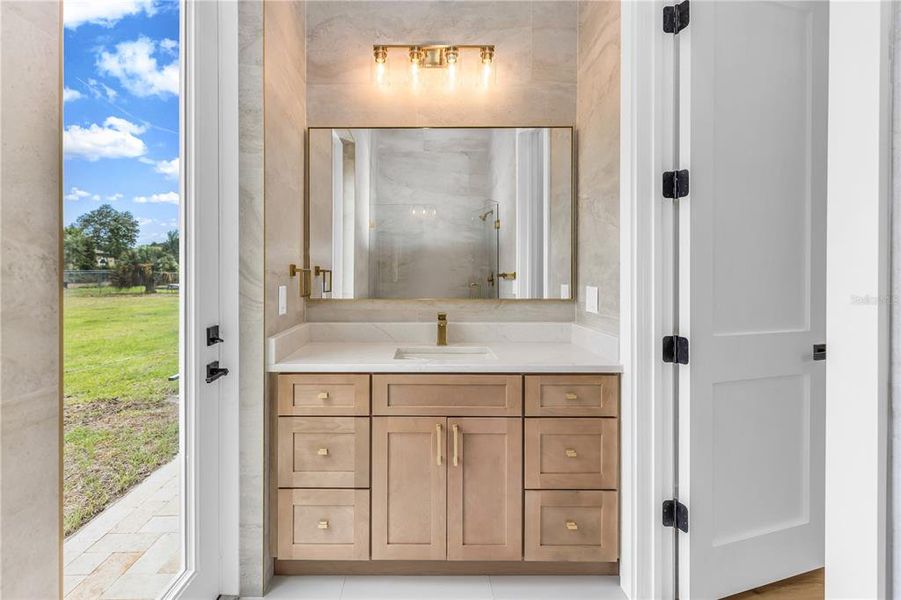 Furnished interior view inside a new home in , Orlando (Image 20).