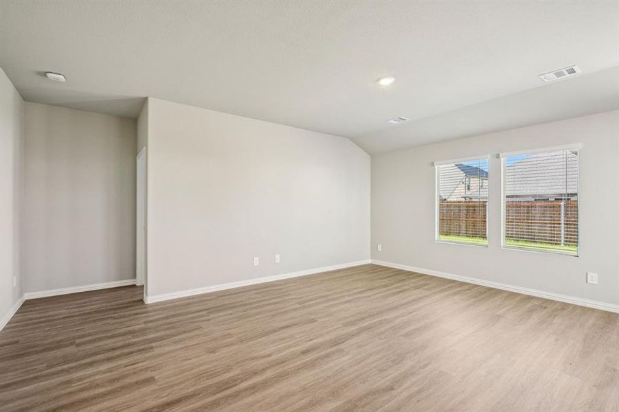 Photo is not of the actual home, but is an inspirational photo of builder’s model home and may depict options, furnishings, and/or decorator features that are not included.