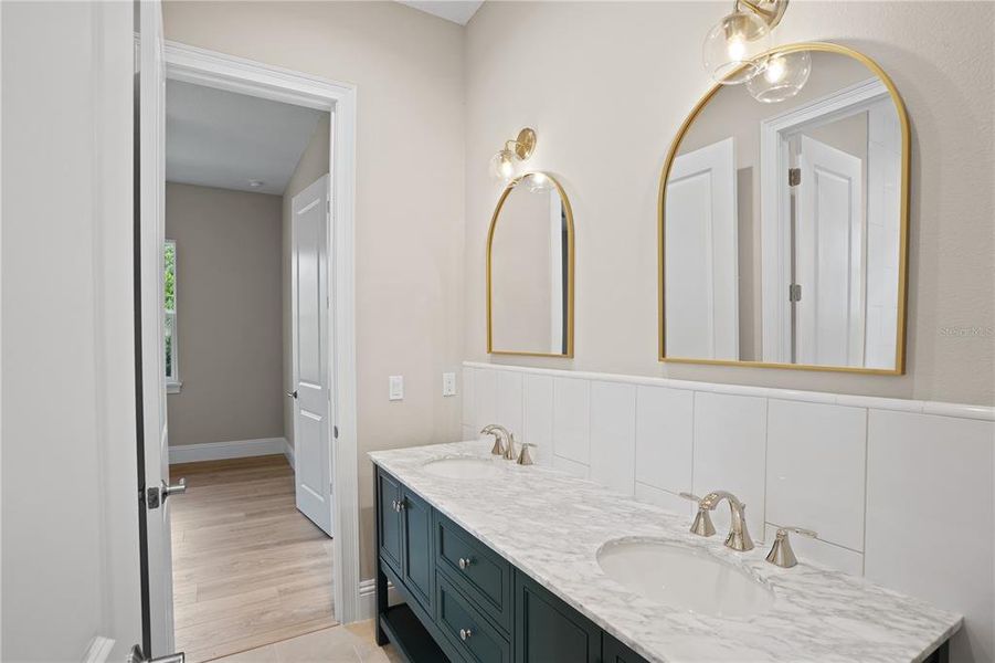 Furnished interior view inside a new home in , Apopka (Image 17).