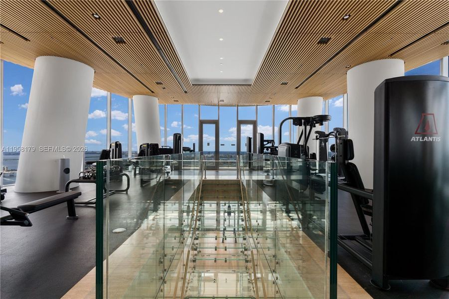 Community amenities in , Miami (Image 40).