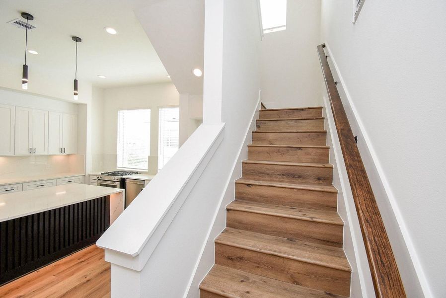 Image 28 of a home in .