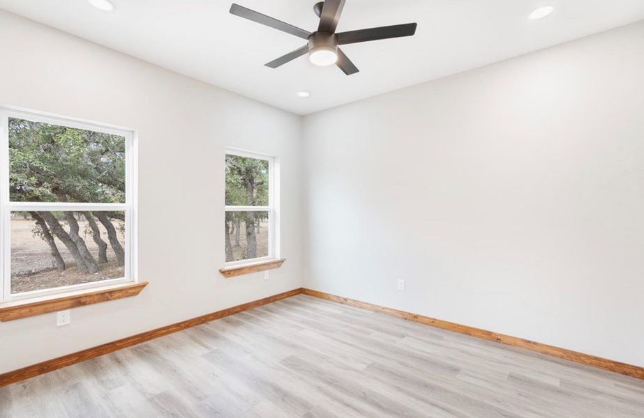 Spacious, unfurnished interior of a new home in , Harper (Image 16).