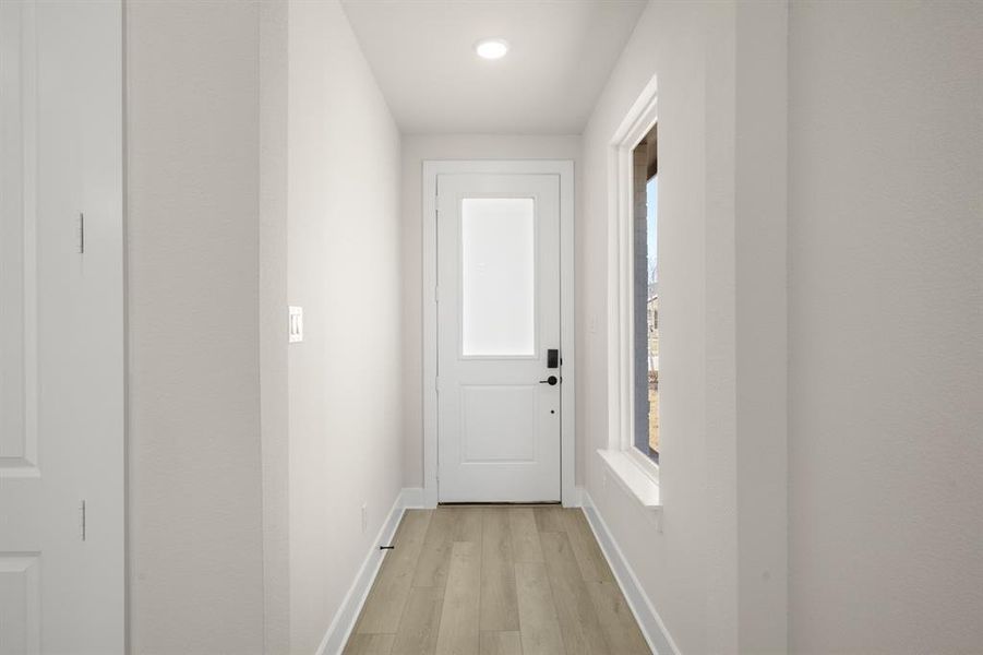 7413 Autumn Hill- Entry-1