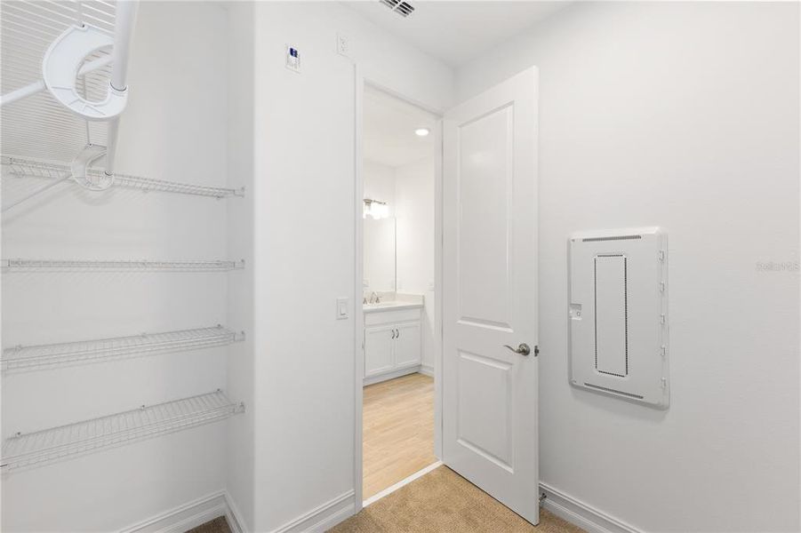 Spacious, unfurnished interior of a new home in Ocala Preserve, Ocala (Image 25).