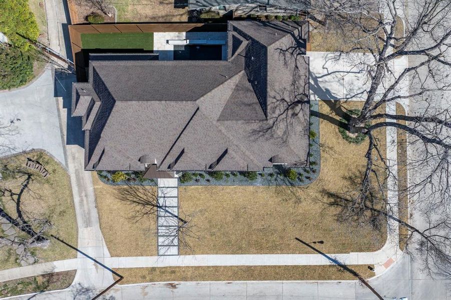 Image 35 of a home in . Image 35 of a home in .