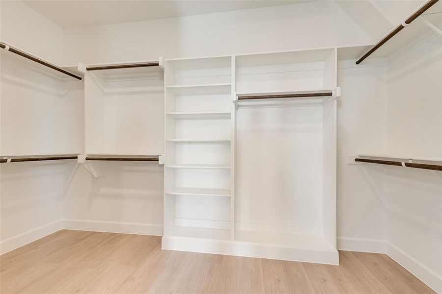 Spacious, unfurnished interior of a new home in , Caddo Mills (Image 35).