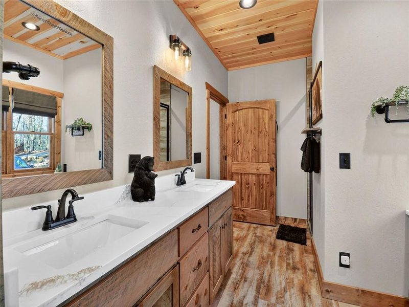 Furnished interior view inside a new home in , Ellijay (Image 19). Furnished interior view inside a new home in , Ellijay (Image 19).