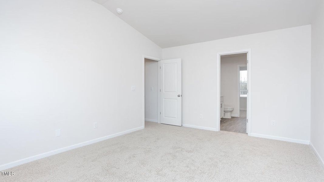 DR-Horton-129-Carriage-Cove-Circle-15