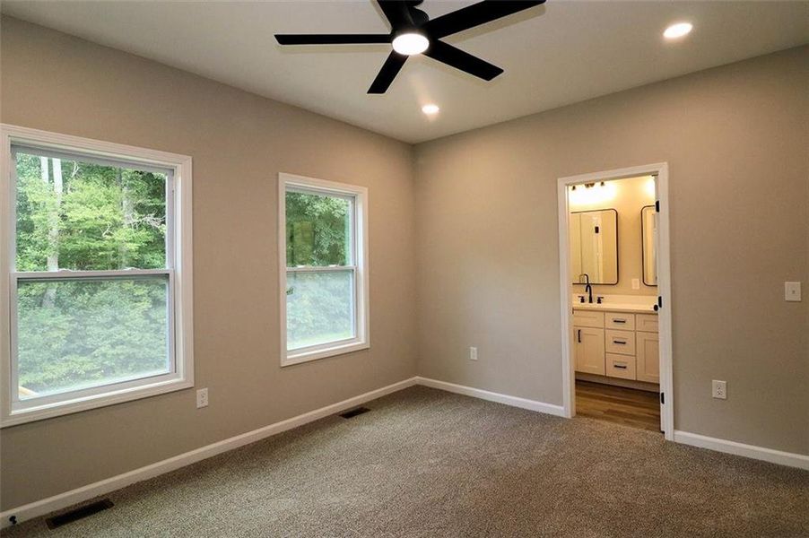Spacious, unfurnished interior of a new home in , Carrollton (Image 13).
