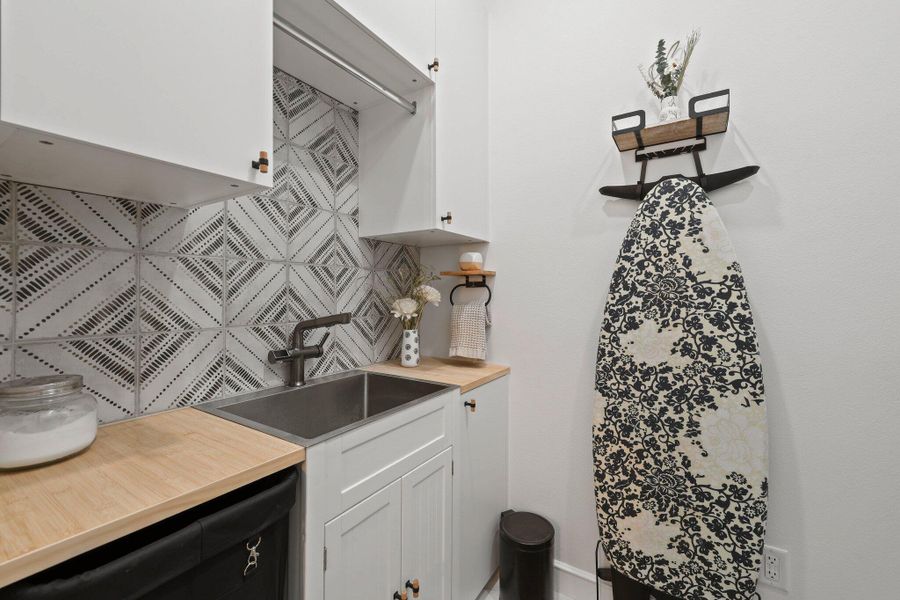 1955 Southeast 137th Way - 52.jpg-SMALL