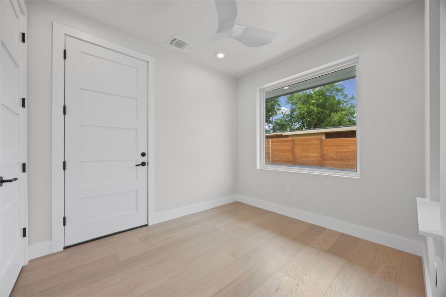 Spacious, unfurnished interior of a new home in , Austin (Image 22). Spacious, unfurnished interior of a new home in , Austin (Image 22).