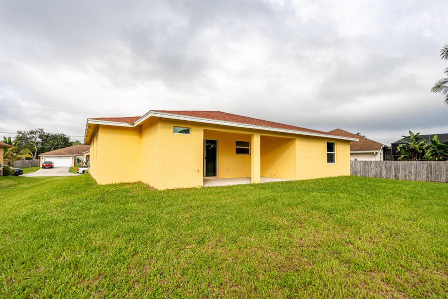 Exterior details and patio area of a home in , Port St. Lucie (Image 25). Exterior details and patio area of a home in , Port St. Lucie (Image 25).
