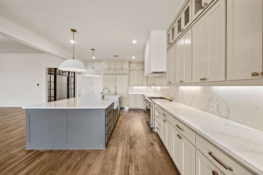 Furnished interior view inside a new home in The Resort on Eagle Mt. Lake, Fort Worth (Image 13).