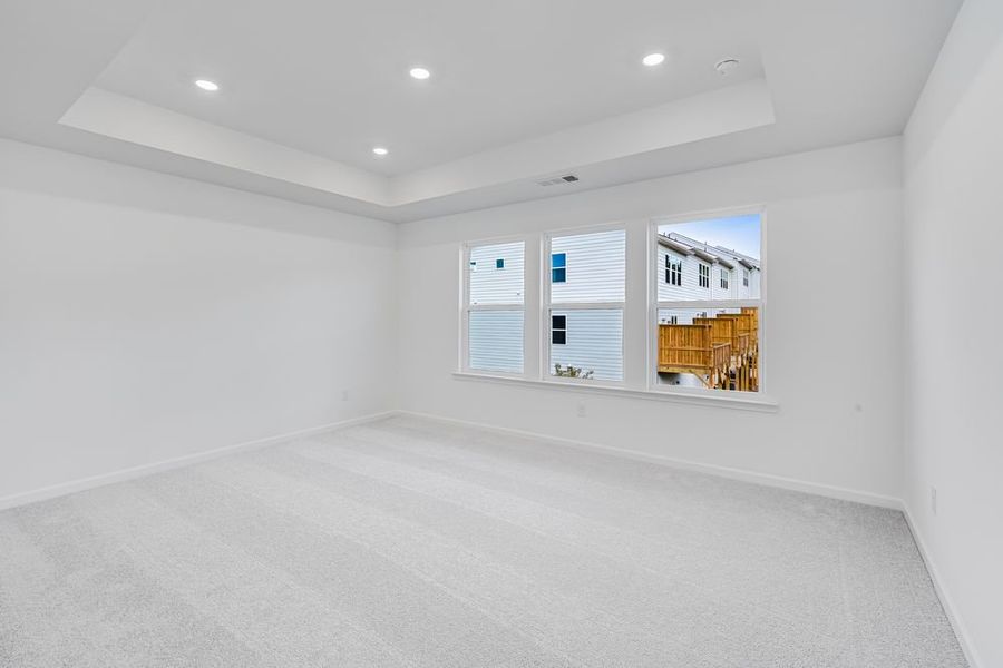 Spacious, unfurnished interior of a new home in Chandler Run, Tucker (Image 14).