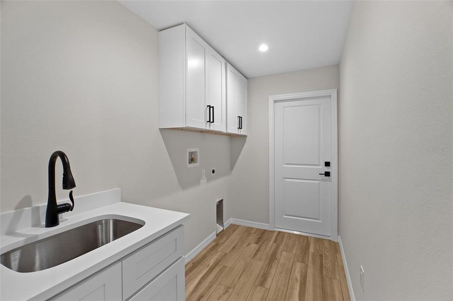 Furnished interior view inside a new home in , North Port (Image 8).