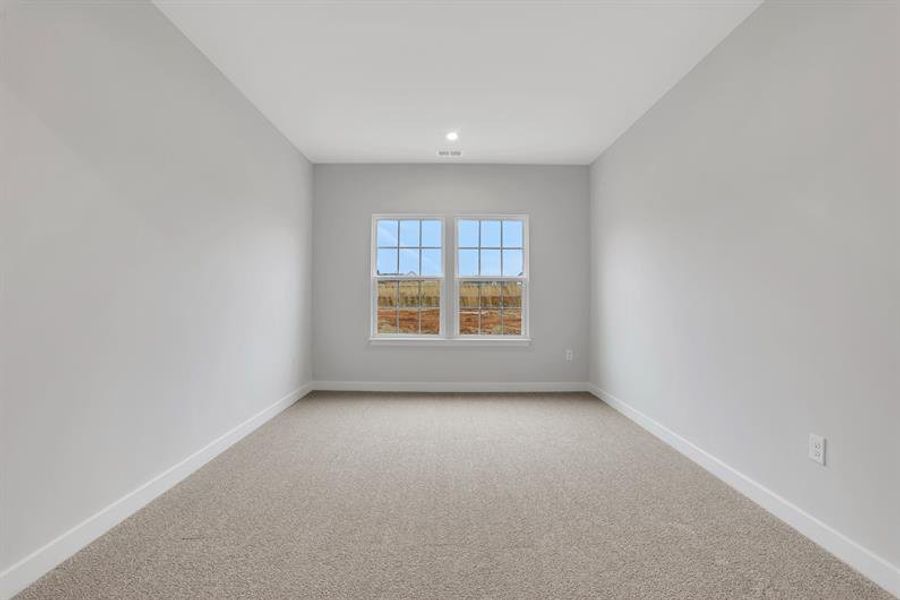 Spacious, unfurnished interior of a new home in Newberry 55+, McDonough (Image 23).