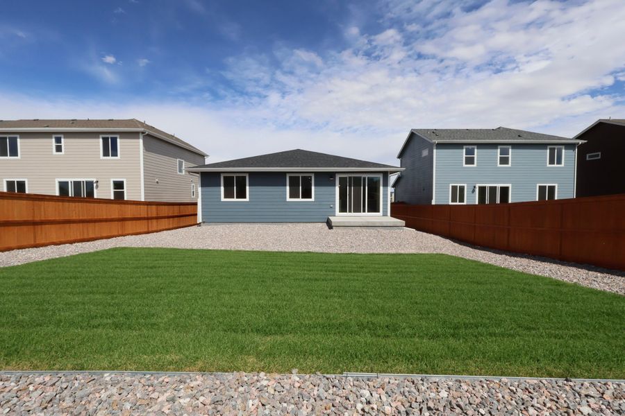 New Home in Strasburg, CO.  - Slide 34