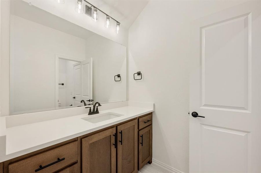 Furnished interior view inside a new home in Timberbrook 4B, Justin (Image 25). Furnished interior view inside a new home in Timberbrook 4B, Justin (Image 25).