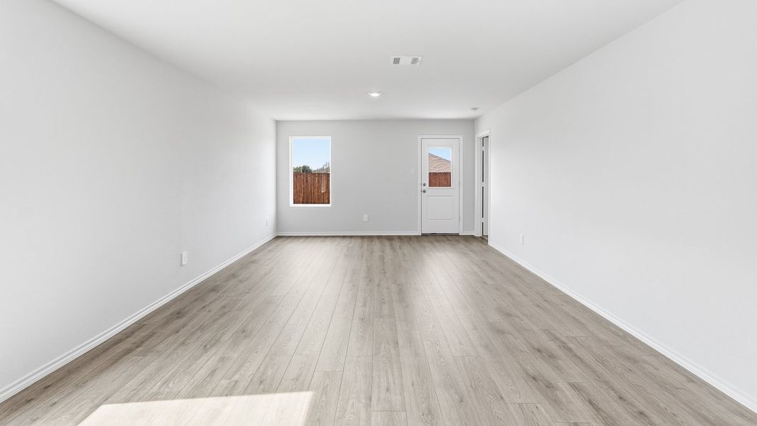 Spacious, unfurnished interior of a new home in Maplewood Meadows, Talty (Image 15). Spacious, unfurnished interior of a new home in Maplewood Meadows, Talty (Image 15).