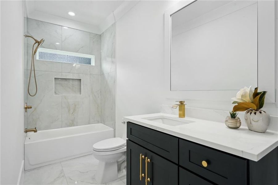 Furnished interior view inside a new home in , Braselton (Image 11). Furnished interior view inside a new home in , Braselton (Image 11).