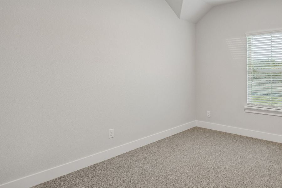 Spacious, unfurnished interior of a new home in Dove Hollow, Waxahachie (Image 27). Spacious, unfurnished interior of a new home in Dove Hollow, Waxahachie (Image 27).
