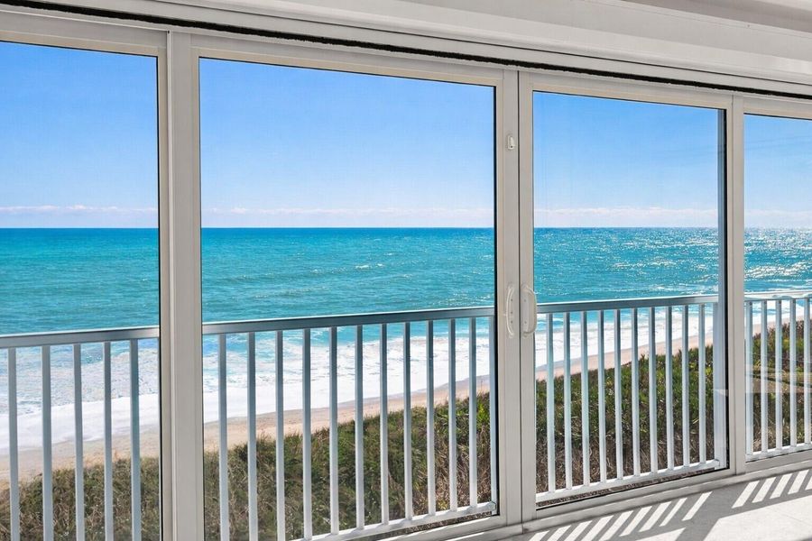 Ocean Balcony Ocean Balcony