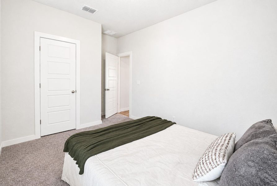 Smooth neutral walls and plush wall-to-wall carpeting define this comfortable private retreat. Smooth neutral walls and plush wall-to-wall carpeting define this comfortable private retreat.