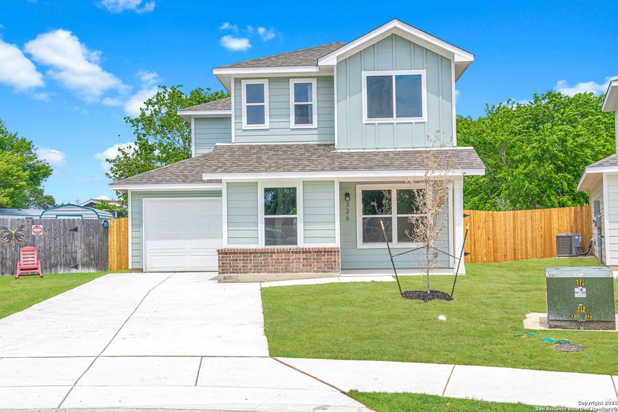 Front exterior of a new home in , Seguin, TX, highlighting curb appeal (Image 18). Front exterior of a new home in , Seguin, TX, highlighting curb appeal (Image 18).